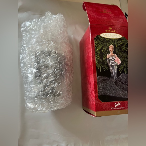 Vintage barbie ornament - Picture 2 of 7